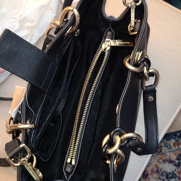 NEW Michael Kors Cynthia Satchel Purse Bag - Picture 7 of 11